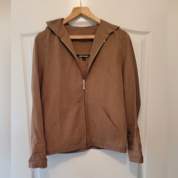 Light Jacket - Picture 2 of 2